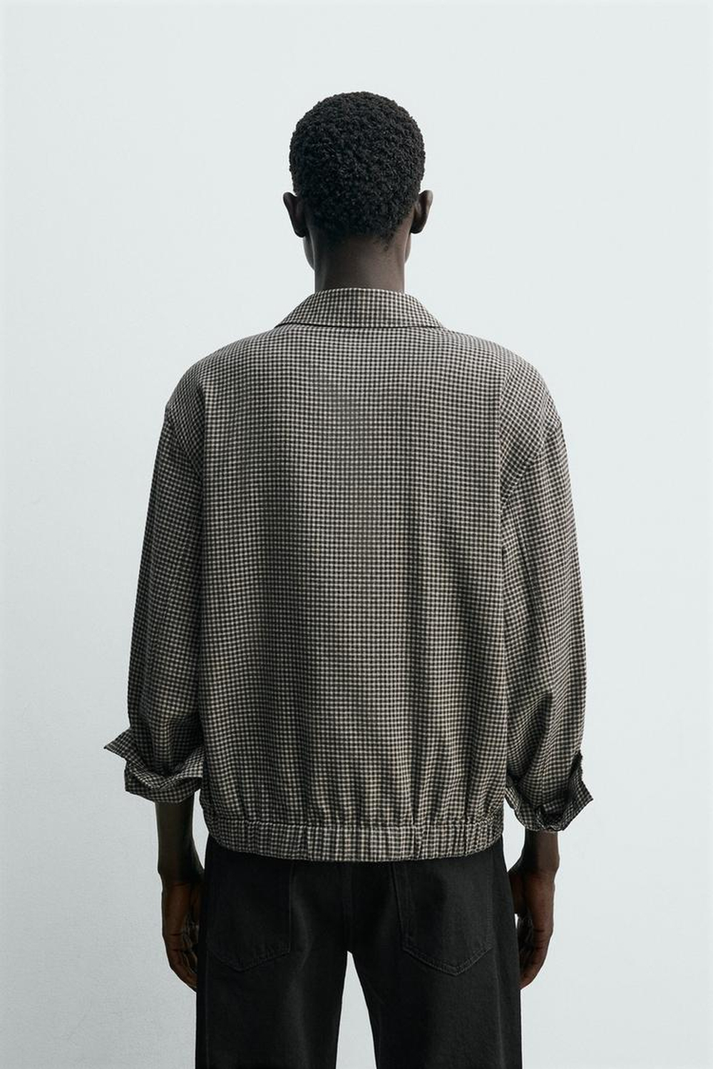 ZARA УКОРОЧЕННАЯ КУРТКА-РУБАШКА В КЛЕТКУ, СЕРЫЙ