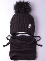 Шапка для девочки зимняя вязаная и снуд