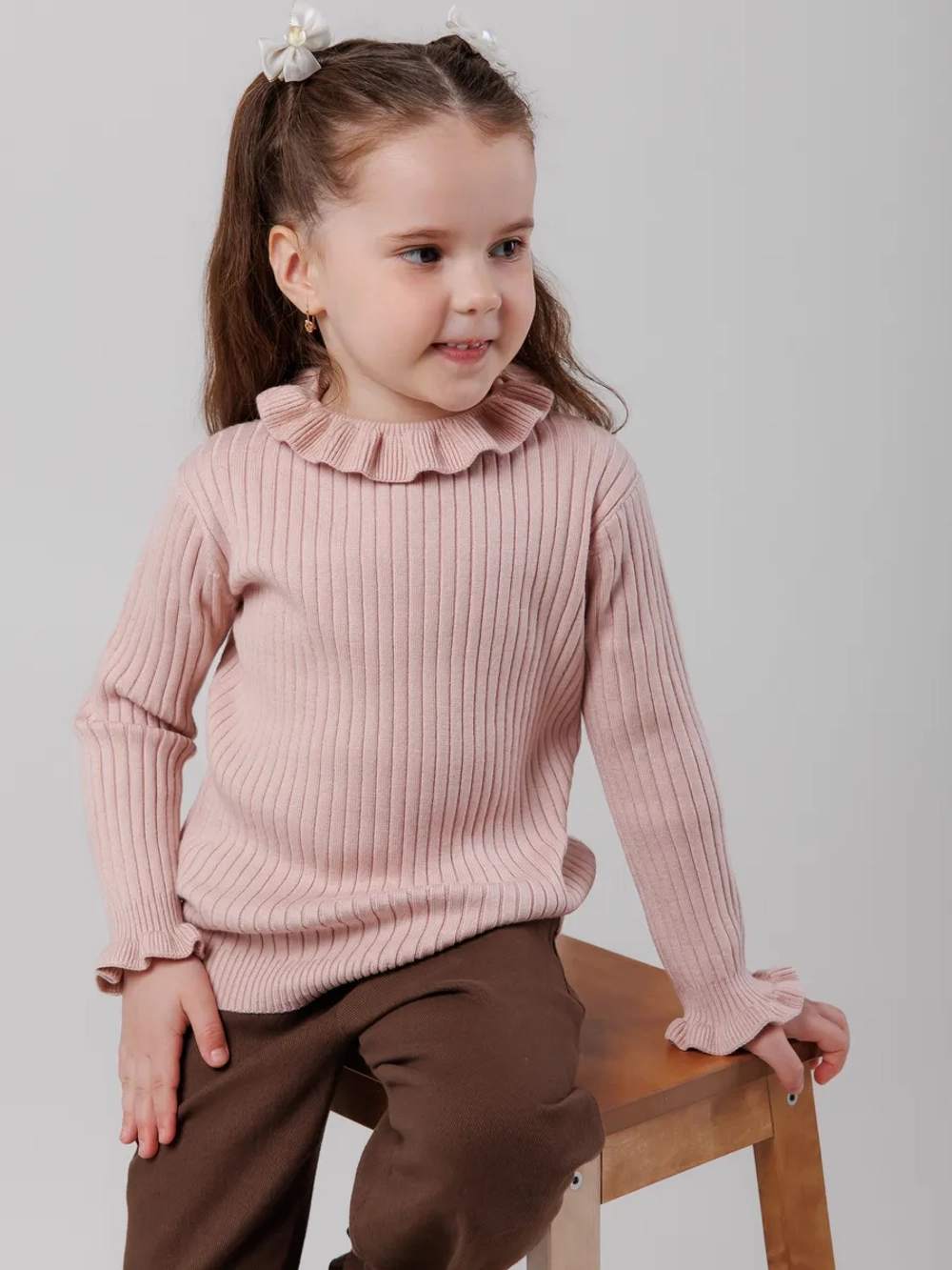 Джемпер для девочки с воланами