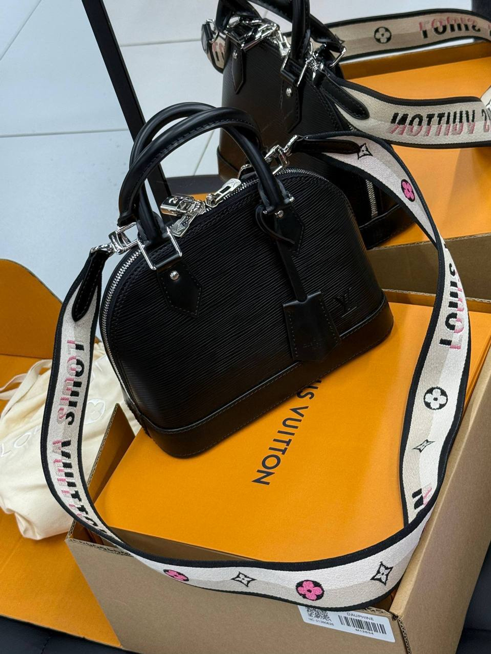 Сумка Louis Vuitton