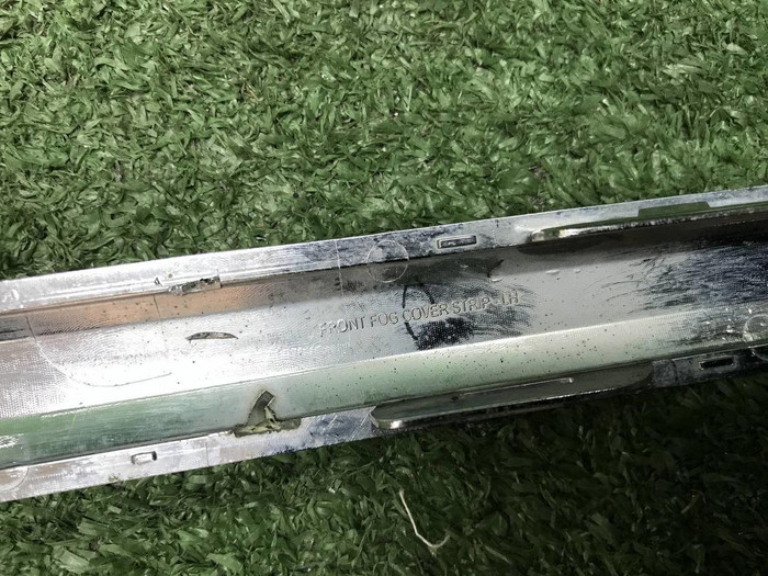 Накладка переднего бампера левая BMW X3 G01 17-21