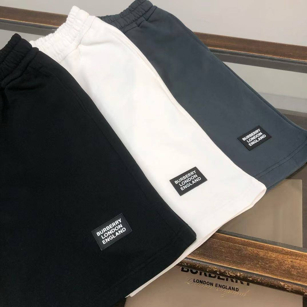 Шорты Burberry