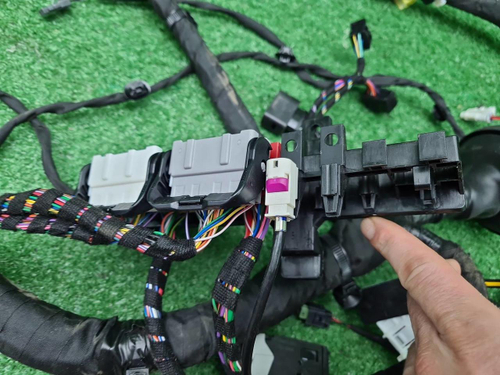 Проводка салонная Hongqi HS5 (2023-н.в.)