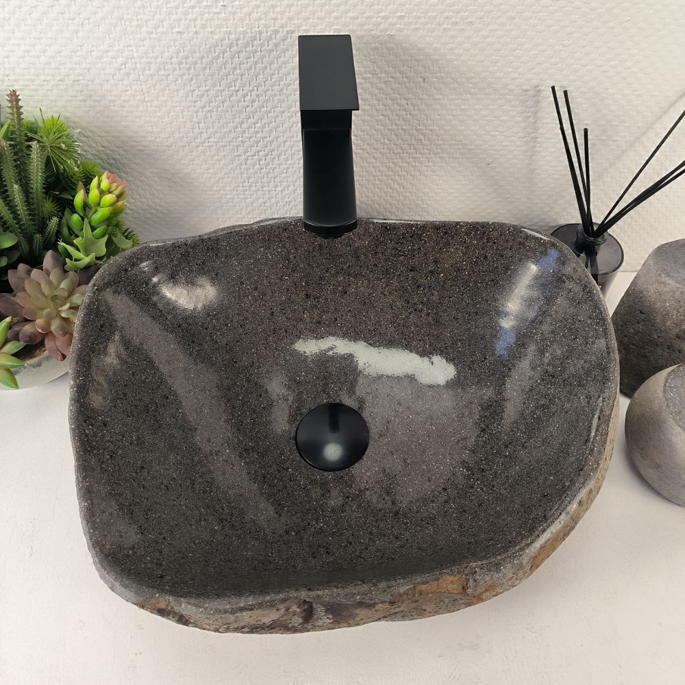 Раковина из речного камня RS-65453 44*36*15 0861
