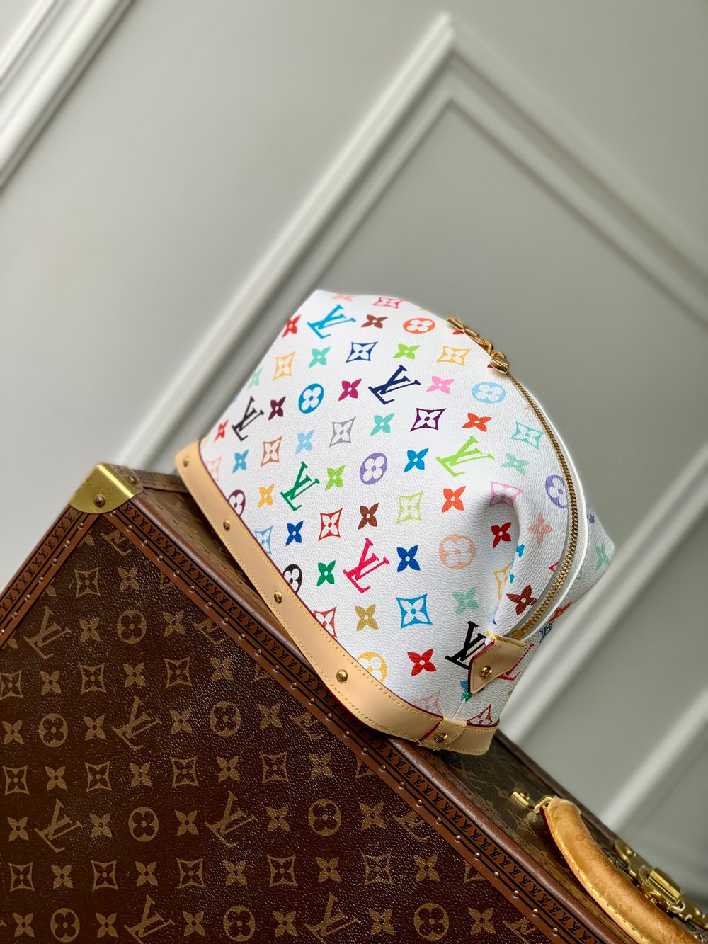 Louis Vuitton Pochette Cosmetique GM