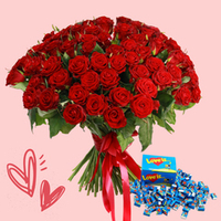 COMBO 101 Russian red roses + package of chewing gum mix "Love is"