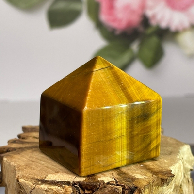 26640 Тигровый глаз Пирамида 34*36мм