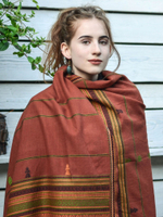 Шаль с  гуджаратской вышивкой