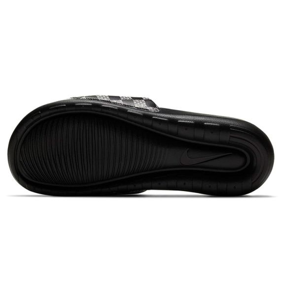 КРОССОВКИ МУЖСКИЕ NIKE VICTORI ONE SLIDE