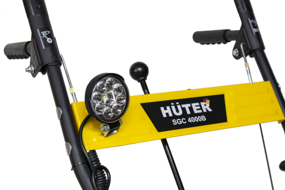Снегоуборщик бензиновый Huter SGC 4000B