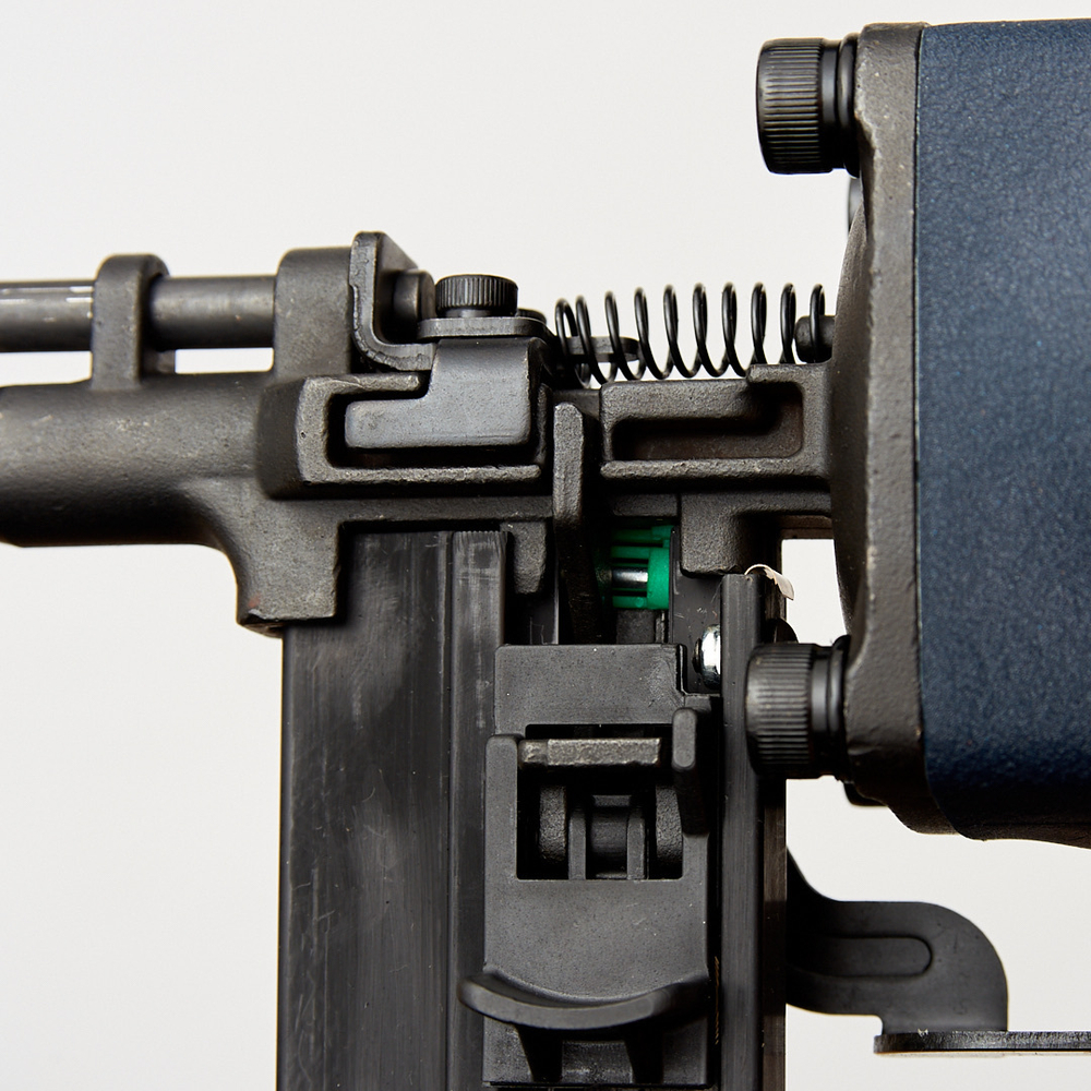 Пневматический монтажный пистолет Hybest SR40