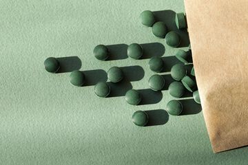 Зеленое золото из Китая: прямые поставки спирулины и ее невероятные преимущества.