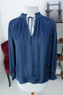 Блузка Massimo Dutti на каждый день 46 размер