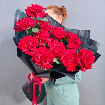 Букет из 11 красных французских роз (Эквадор 60 см)