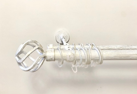 Карниз кованый рифленый для штор Ост Глобо d 25/16 двухрядный, цвет белое золото