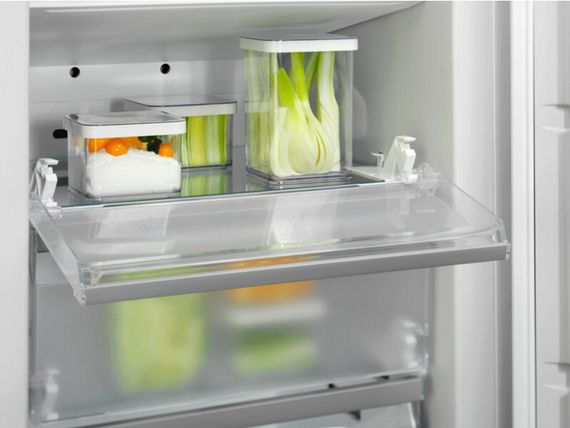 Морозильник Electrolux KUN7NE18S