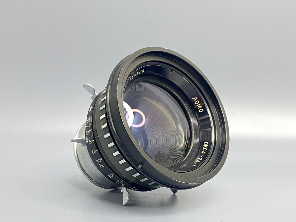 Окс4-28-1 2/28 Царапина на линзе