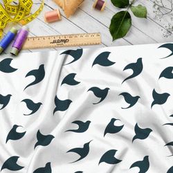 Ткань премиум интерлок темные эскизы птиц на белом