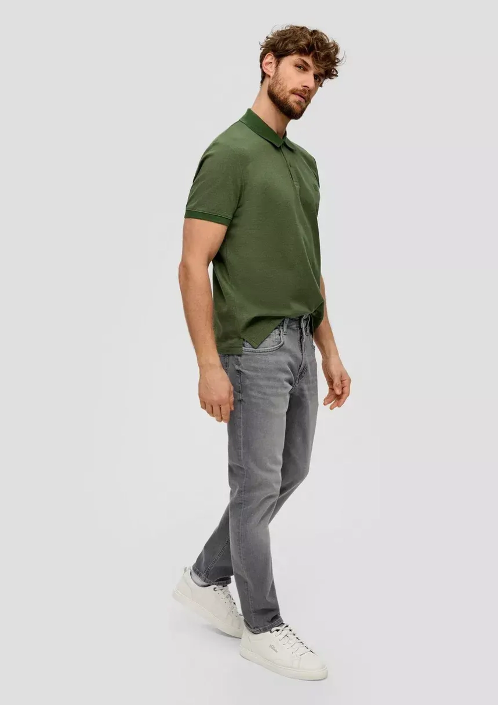 Jeans Mauro / Regular Fit / Mid Rise / Tapered Leg s.Oliver