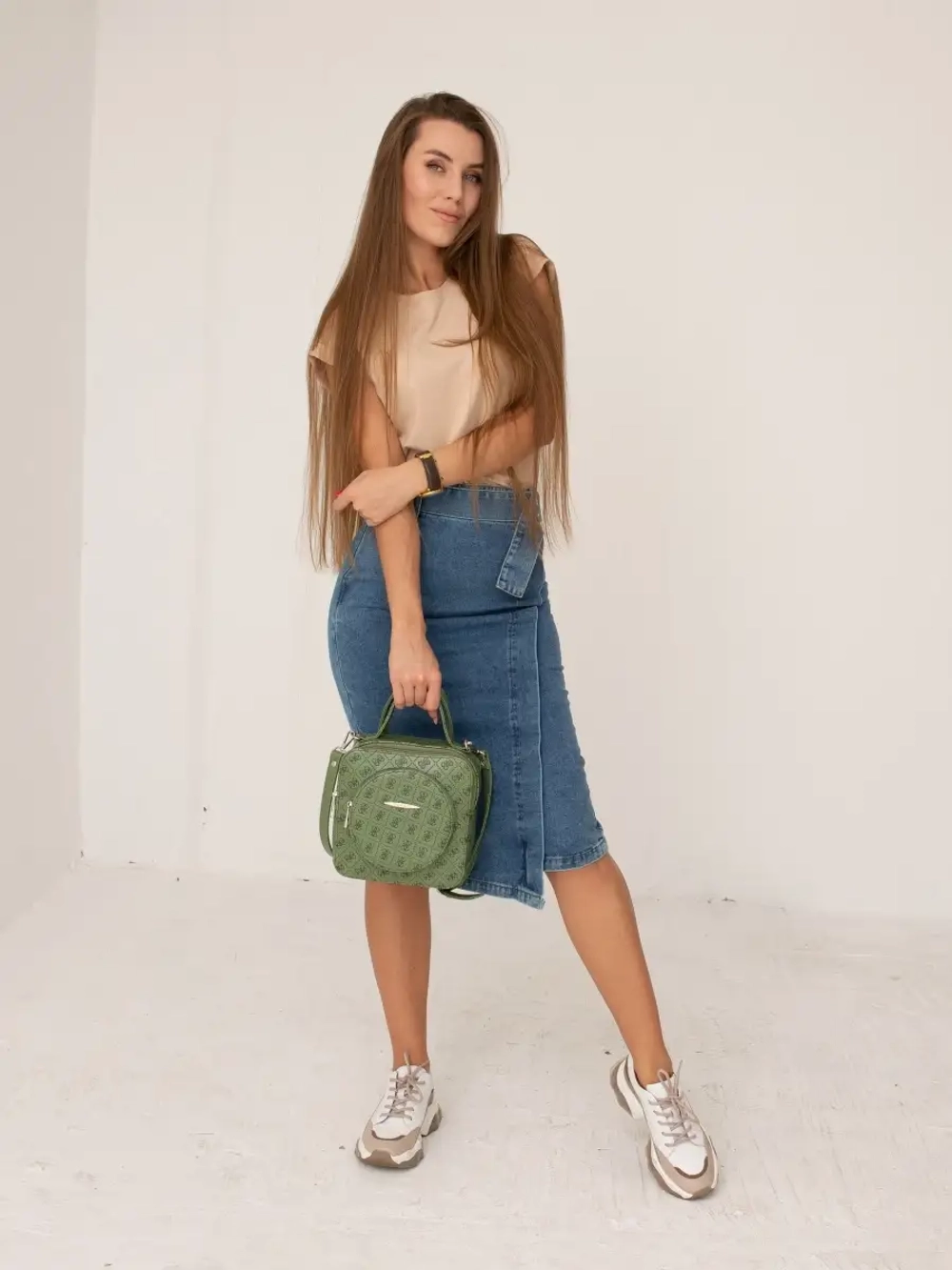 Сумка женская кросс боди через плечо на ремне из экокожи повседневная и деловая для женщины