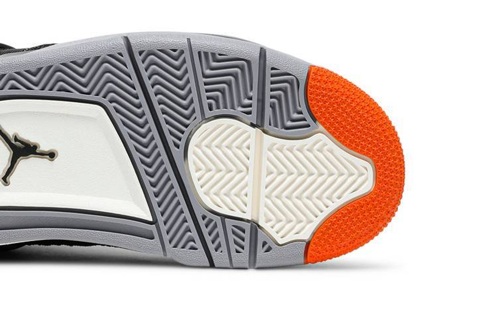 Кроссовки Jordan Air Jordan 4 Retro Se "Starfish" (Женская размерная сетка)
