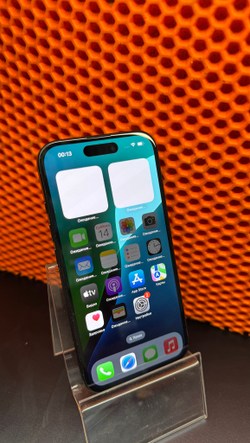 Смартфон iPhone 16 128 100%