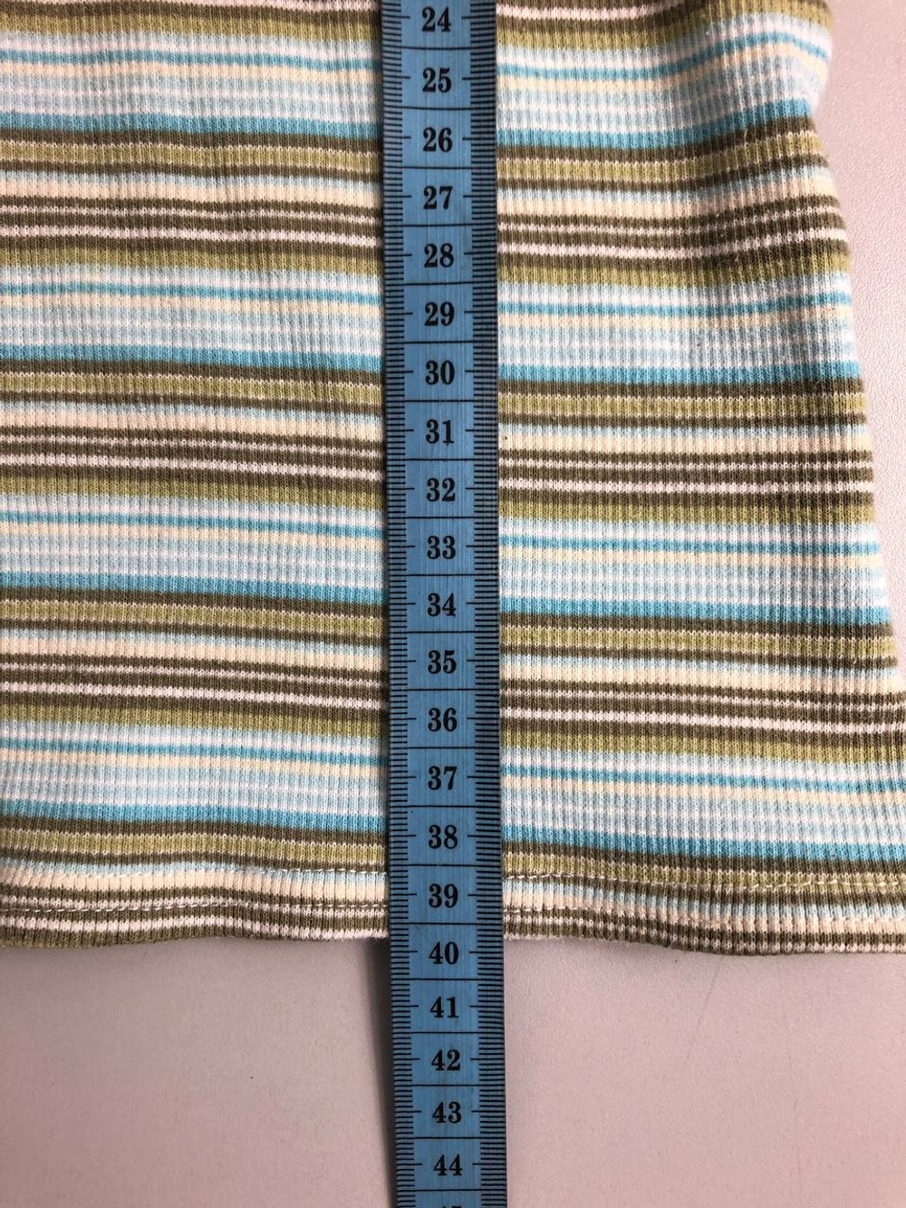 Кофта в полоску на 4/5 лет