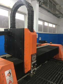 Установка лазерного раскроя листового металла Laser Cut FO3015-1.5 STD (Б/У)