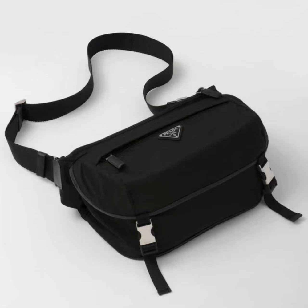 Сумка-мессенджер Prada