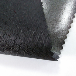 Ткань сумочно-рюкзачная Prival Oxford-420 PU 2000, 220г/м2, соты, чёрный, 1.5х4м