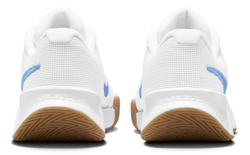 Женские Кроссовки теннисные Nike Zoom GP Challenge Pro - white/light blue/sail/gum light brown