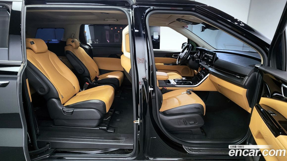 Kia Carnival (Sedona) 4 Generation 9-и местный Noblesse (10.2020)