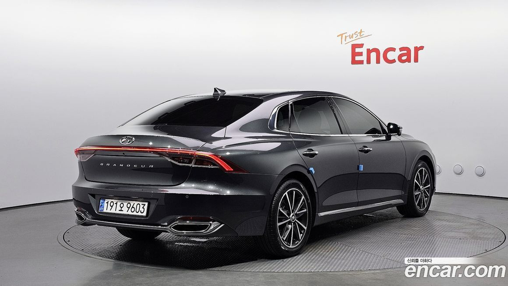 Hyundai The New Grandeur (Azera) IG 2.5 (05.2022)