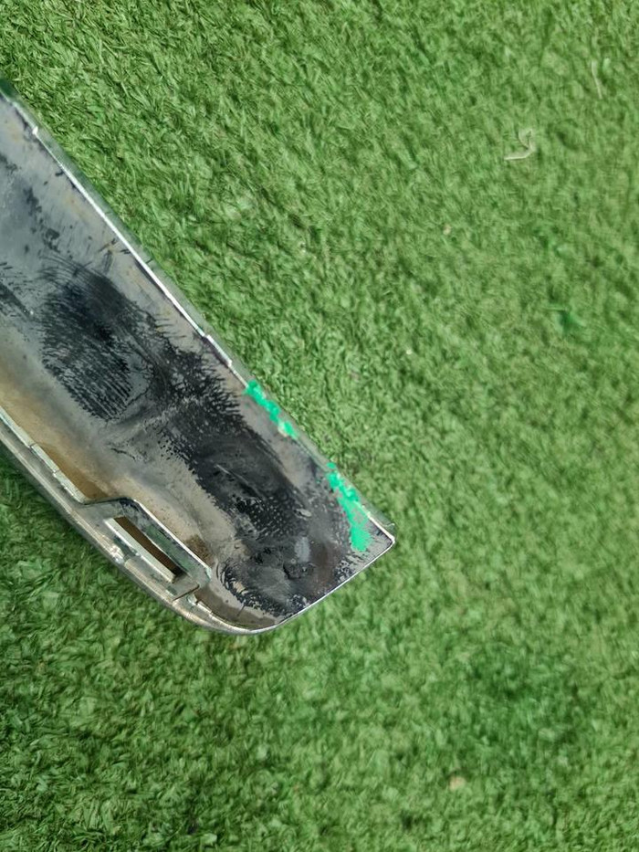 Молдинг переднего бампера Mercedes A W177 (18-22)