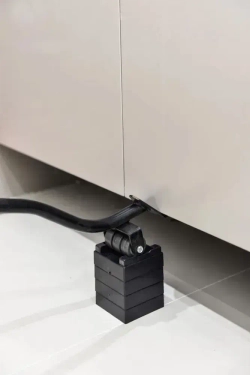 домкрат ручной металлический на колесиках для перемещения мебели / транспортёр для передвижения мебели