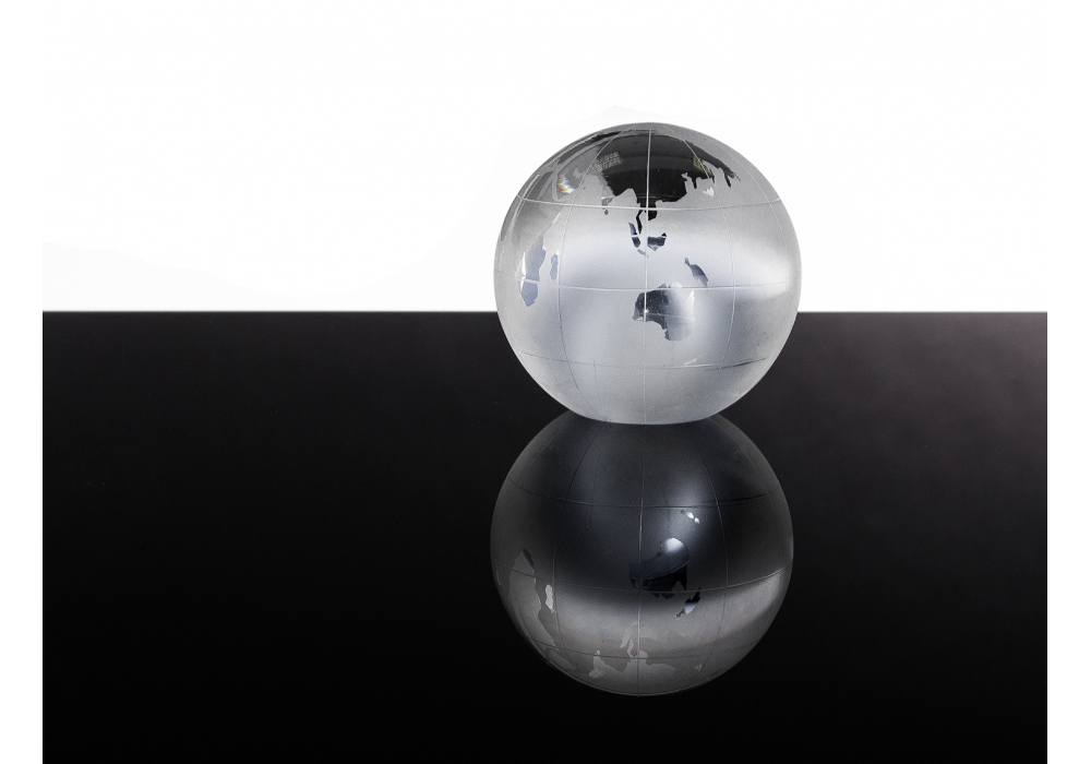 Стол стеклянный Woodville Sondal 160 см черный