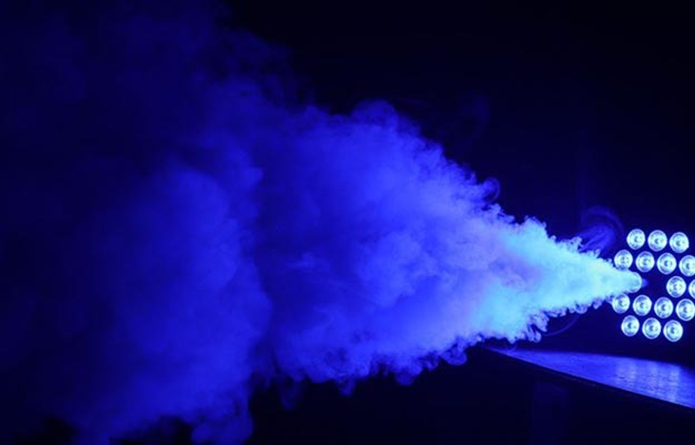 Генератор дыма 500W с RGBW подсветкой и эффектом стробоскопа