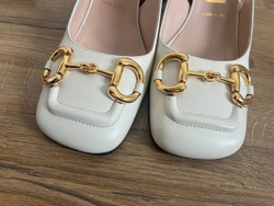 Туфли Gucci Off White Leather Horsebit