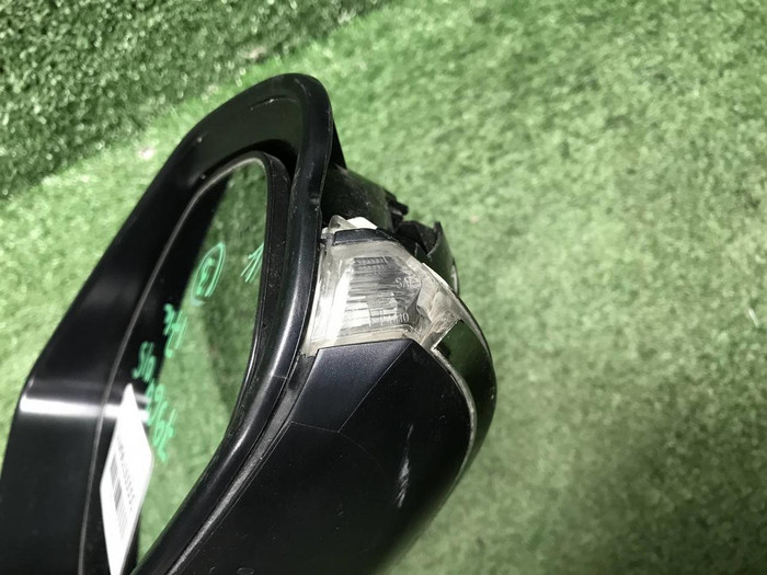 Зеркало правое Toyota Camry xv70 (17-нв) 17 конт.