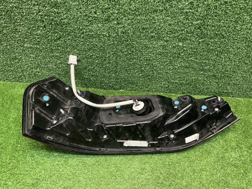 Фонарь правый внешний Aito M7 (2022-н.в.)