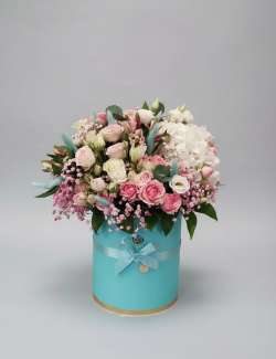 Цветы в коробке Бамболейло