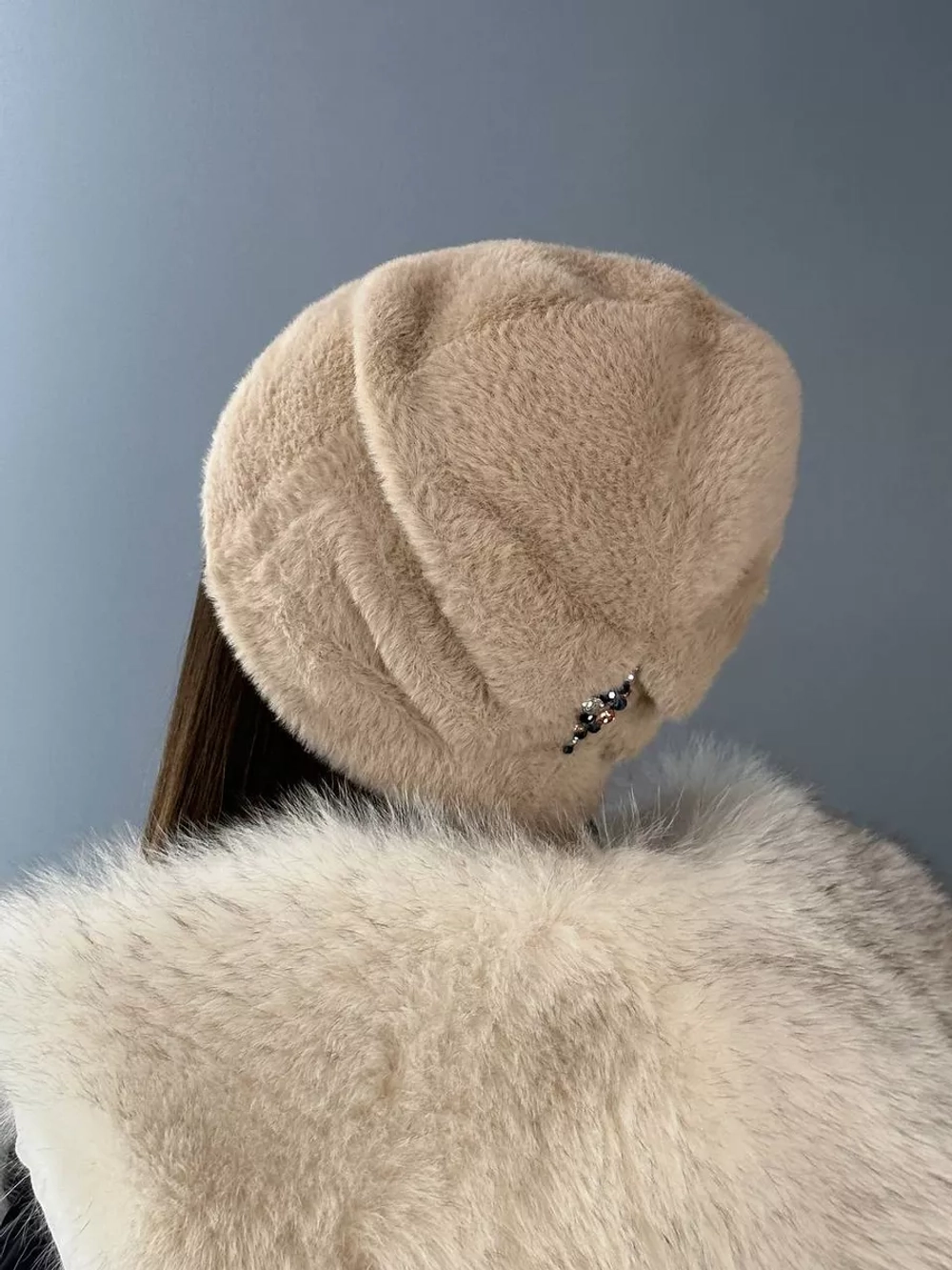 шапка зимняя пушистая из эко меха