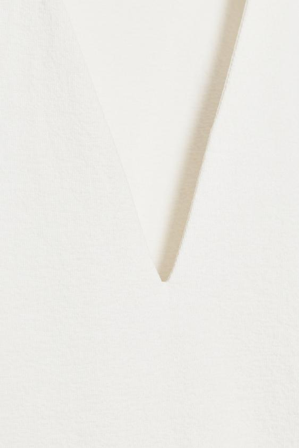 ZARA ФУТБОЛКА В СТИЛЕ РУСТИК С V-ОБРАЗНЫМ ВЫРЕЗОМ, ЖЕЛТОВАТО-БЕЛЫЙ