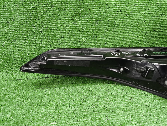 Фонарь правый внешний Zeekr 001 (2021-н.в.)