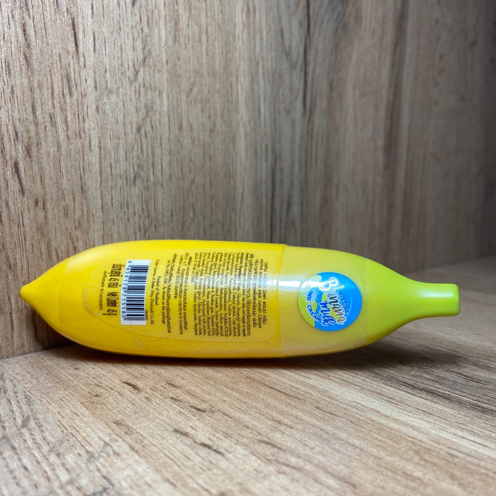 Крем для рук Mistine Banana Milk Hand Cream с Банановым молочком 45 г