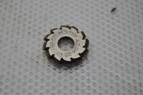 Фреза модульная М0,7 №4 (9ХС) z=12