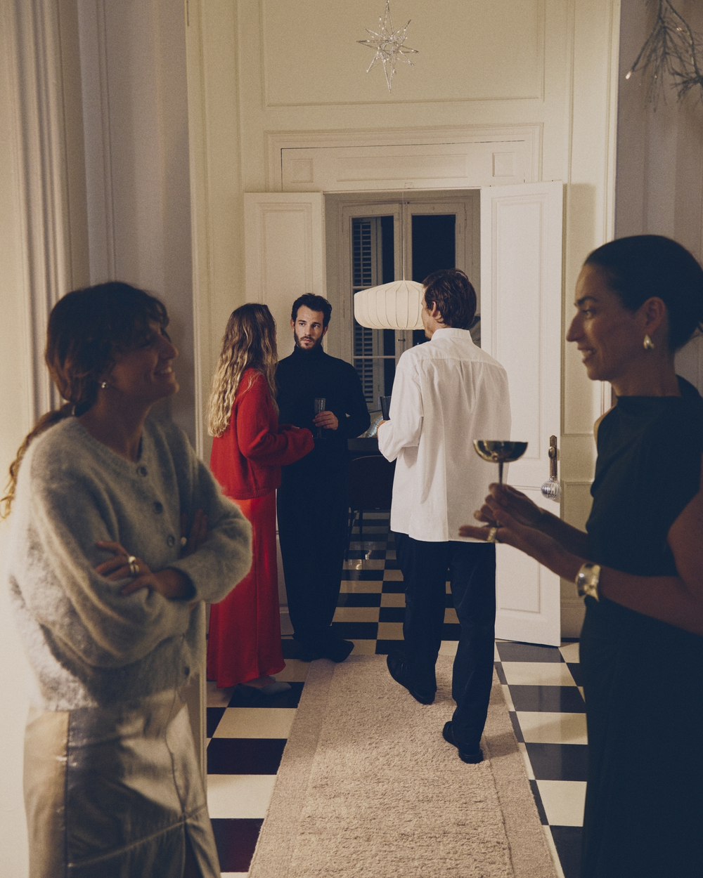 Ковер Marely из бежевой шерсти 200 x 80 см