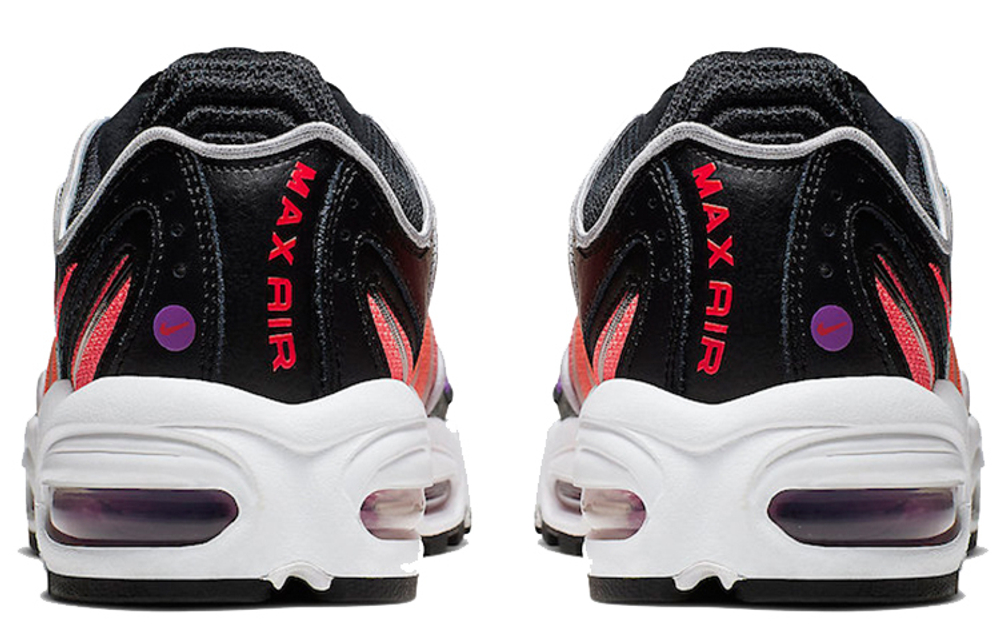 Кроссовки Nike Air Max Tailwind