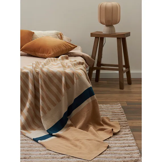 Плед из хлопка с рисунком tulip garden из коллекции terra, 130х180 см