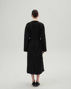 Тренч Le Beige (Ле беж) черный с белым воротником